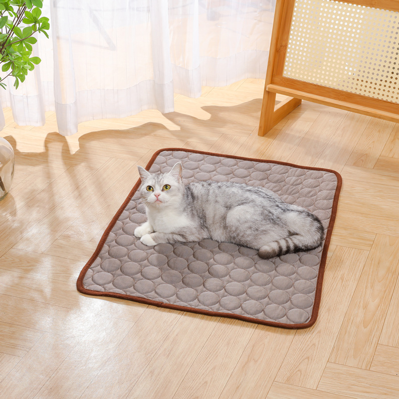 犬猫用ペット冷却マット 夏用冷却パッド 睡眠用ベッドマット  - Cooling Blanket Hot Sleepers のレビューと価格